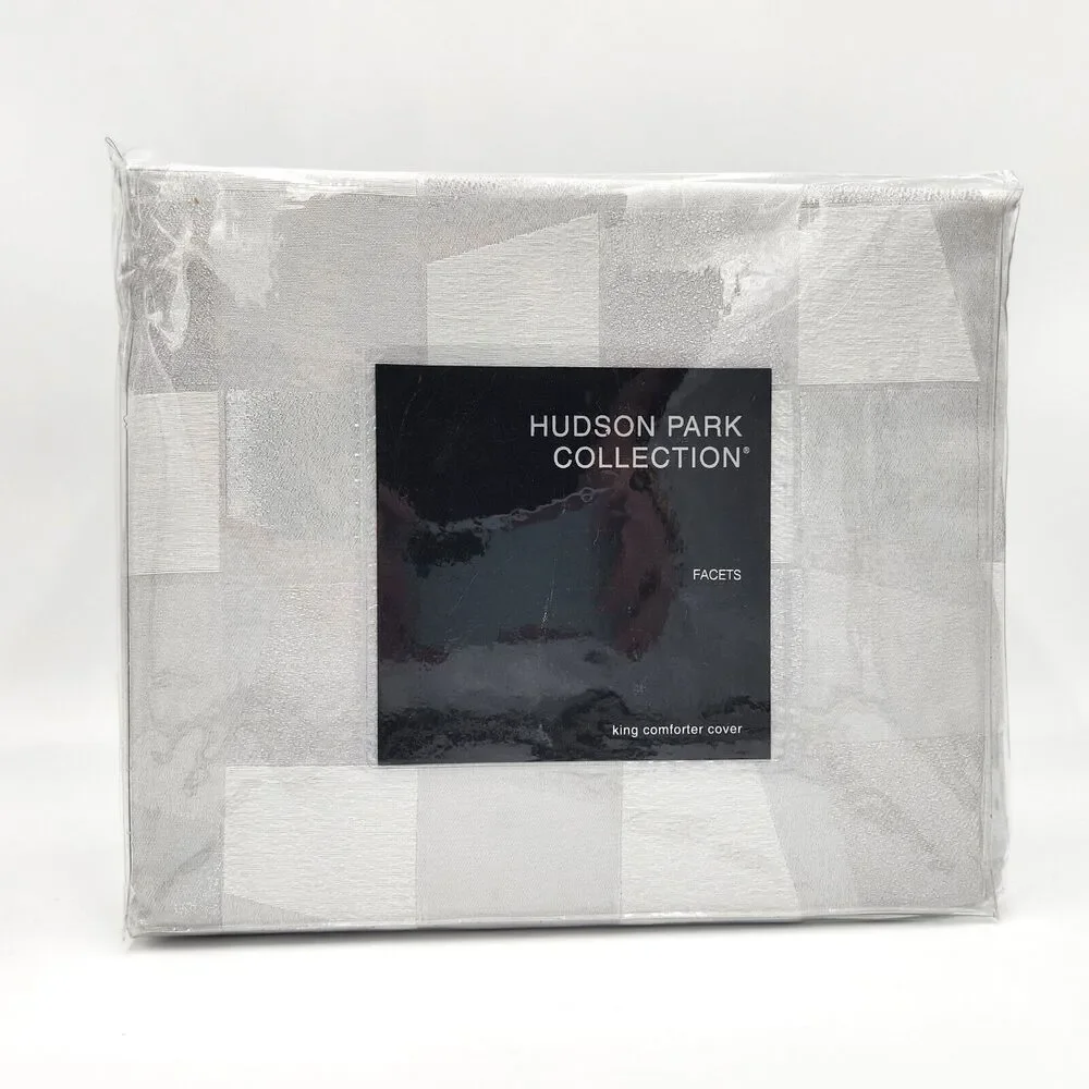 Hudson Park Light Gray Collection Facets Luxury Bedding Duvet Cover King Size